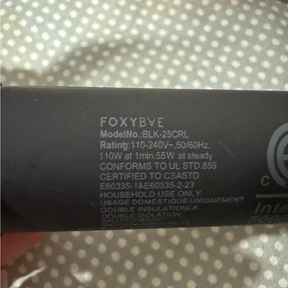 FOXYBAE Curling Wand Black Rose Gold Barrel Ceramic Tourmaline 25mm Beach Waver